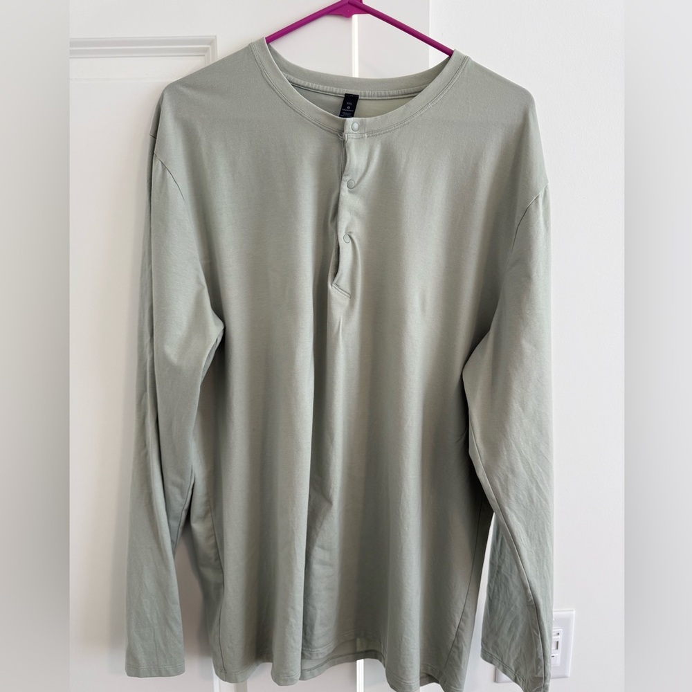 NWOT - Mens Lululemon Soft Jersey Button Down Henley - Light Green XXL